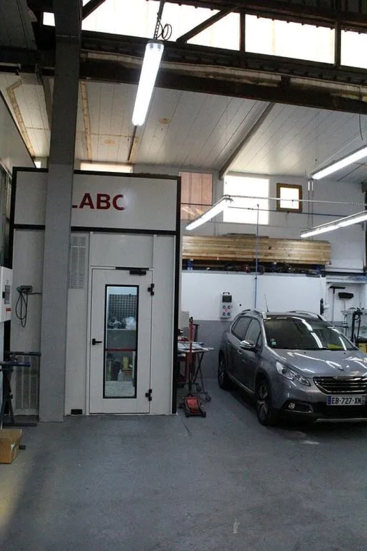découvrez comment estimer le budget nécessaire pour la construction ou la rénovation de votre garage à châtillon. conseils, devis et astuces pour optimiser vos coûts et réussir votre projet garage.