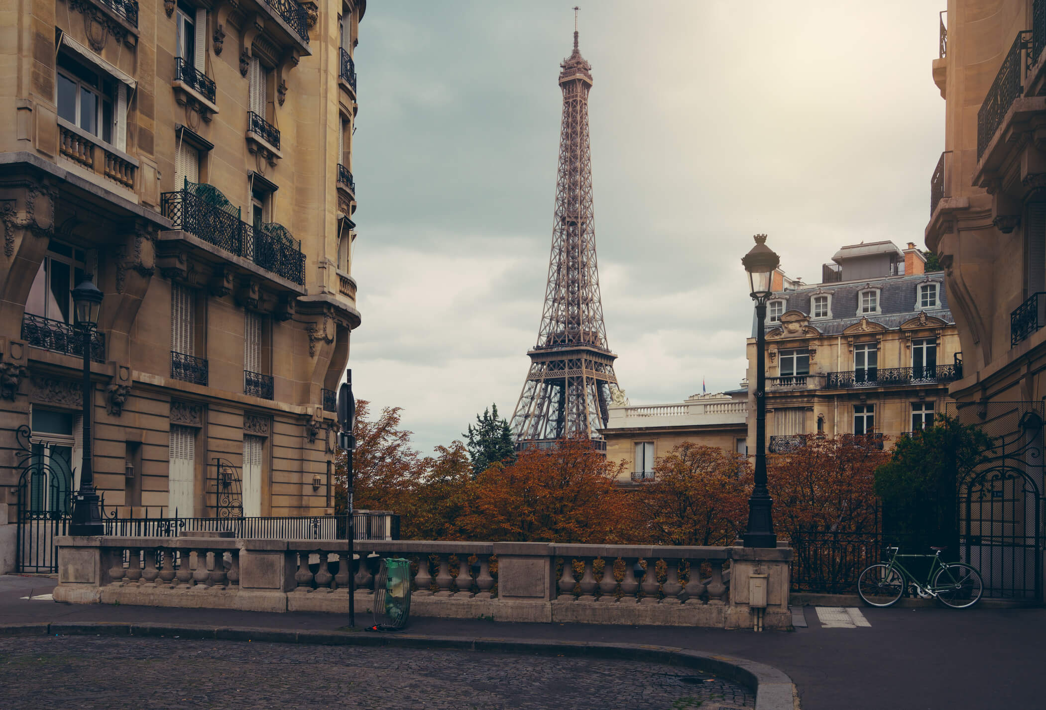 découvrez nos conseils essentiels et estimations de coûts pour établir votre budget de rénovation d'appartement à paris en 2025. optimisez vos travaux et maîtrisez vos finances.