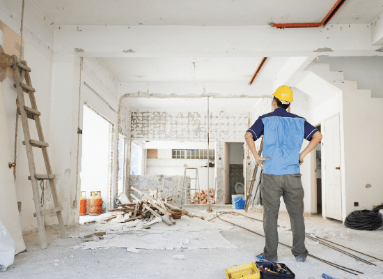 découvrez nos conseils pratiques et astuces pour établir un budget de rénovation de maison efficace. évaluez les coûts, planifiez vos travaux et maîtrisez vos dépenses pour réussir votre projet en toute sérénité.