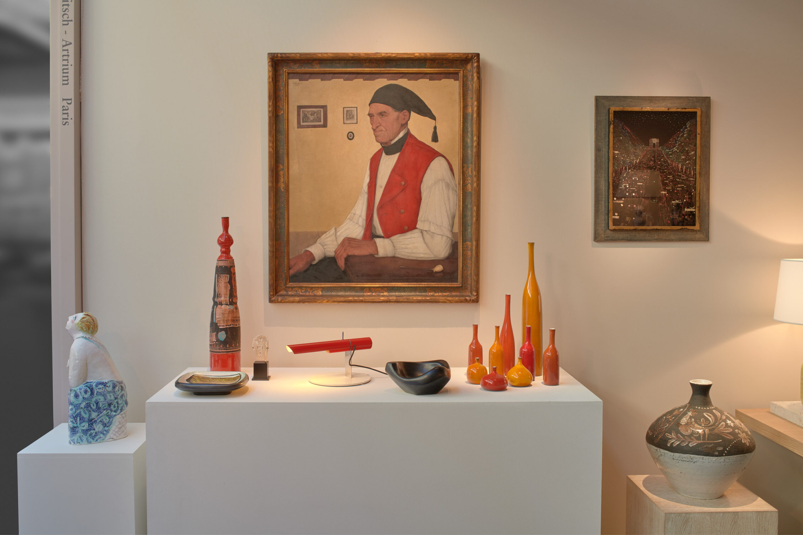confiez vos travaux de peinture intérieure à paris en 2025 à nos artisans qualifiés. rénovation, décoration sur mesure et finitions haut de gamme pour sublimer votre intérieur.
