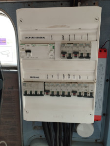anticipez la visite d’un électricien à antony grâce à nos conseils pratiques : étapes à suivre, documents à préparer et astuces pour un rendez-vous efficace et sans stress.