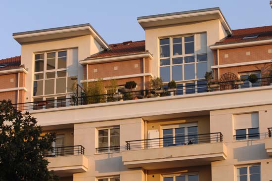 découvrez les projets immobiliers à montrouge pour 2025 : programmes neufs, logements modernes et nouvelles opportunités d’investissement résidentiel. informez-vous sur les tendances et les réalisations prévues dans la commune.