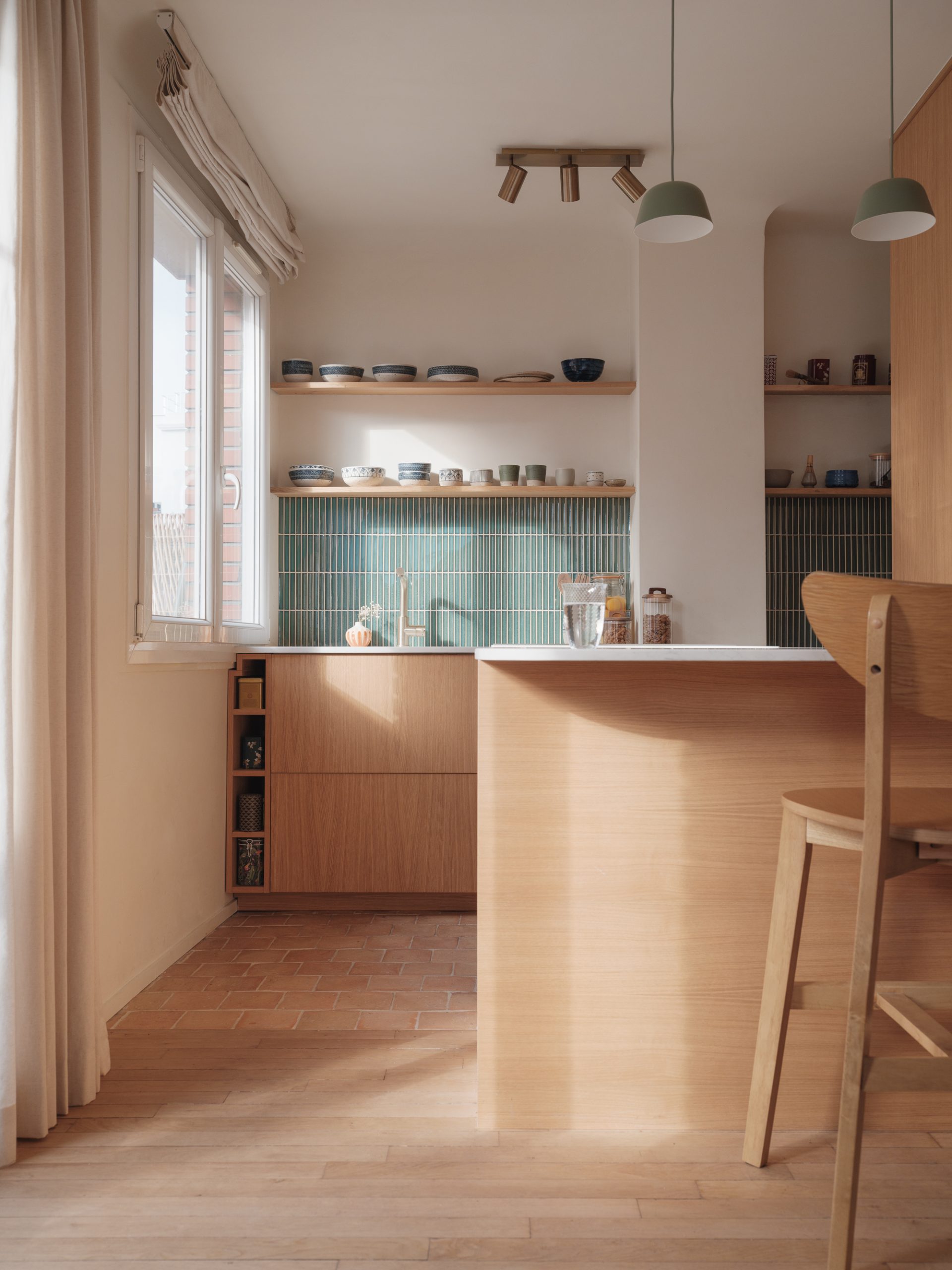 confiez la rénovation de votre appartement à paris à des experts. modernisez votre intérieur avec des solutions sur mesure, un accompagnement personnalisé et des finitions de qualité.