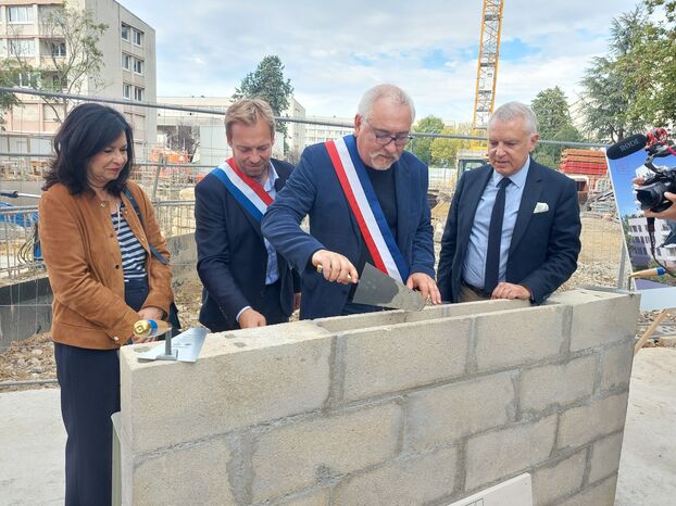 confiez vos travaux de rénovation à fontenay-aux-roses à des experts. rénovation intérieure et extérieure, conseils personnalisés, qualité garantie. demandez un devis gratuit dès maintenant !