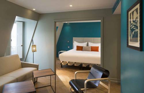 découvrez nos services de rénovation intérieure à paris : conseils personnalisés, accompagnement de a à z et travaux de qualité pour sublimer votre appartement ou maison.