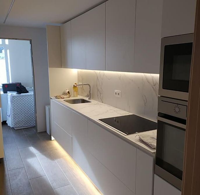 découvrez nos solutions de rénovation intérieure pas cher pour transformer votre maison ou appartement à petit prix. qualité, conseils et devis gratuits pour des travaux sans compromis !