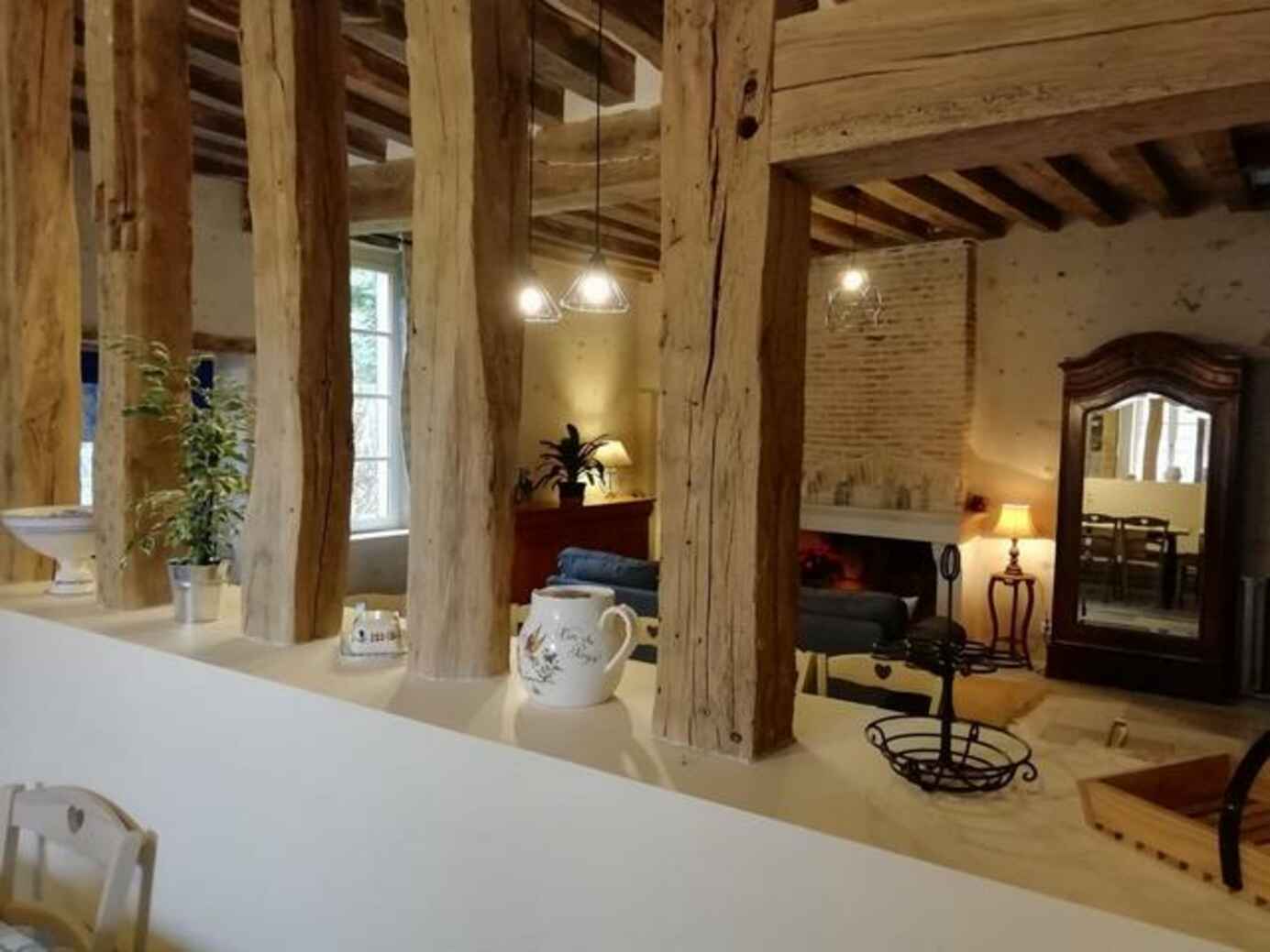 découvrez nos conseils et solutions pour la rénovation de maison ancienne : astuces, budget, étapes clés et idées pour redonner vie à votre patrimoine tout en respectant son charme d’origine.