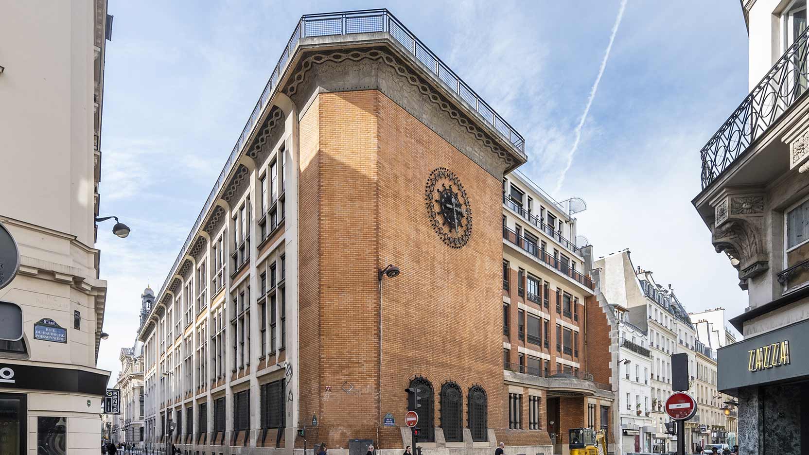 confiez votre projet de rénovation à paris à des experts ! découvrez nos services de rénovation d'appartements, maisons et locaux professionnels. qualité, rapidité et devis gratuit.
