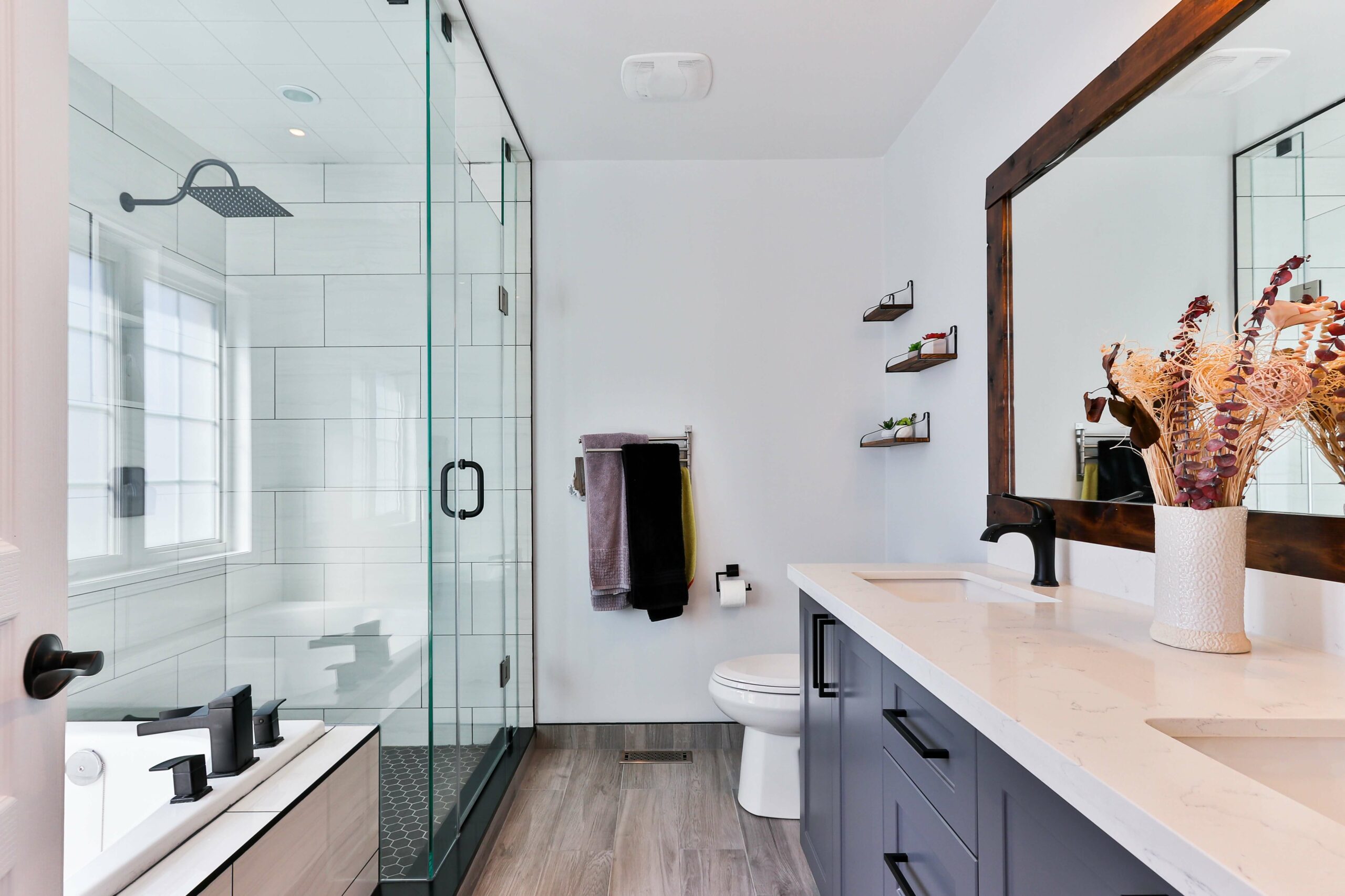 découvrez nos conseils et inspirations pour la rénovation de votre salle de bain : idées design, matériaux, astuces d’aménagement et solutions pour transformer votre espace en un lieu moderne et fonctionnel.