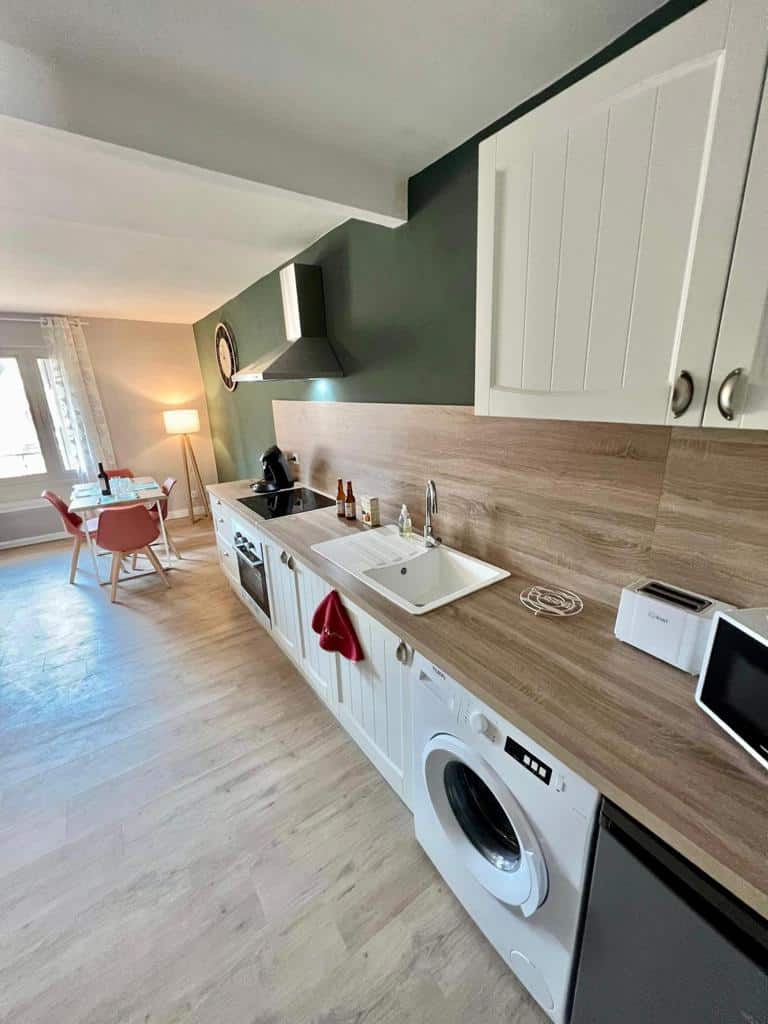 découvrez des solutions de rénovations abordables dans le 11ème arrondissement. qualité, rapidité et prix compétitifs pour tous vos projets de rénovation d’intérieur ou d’extérieur.