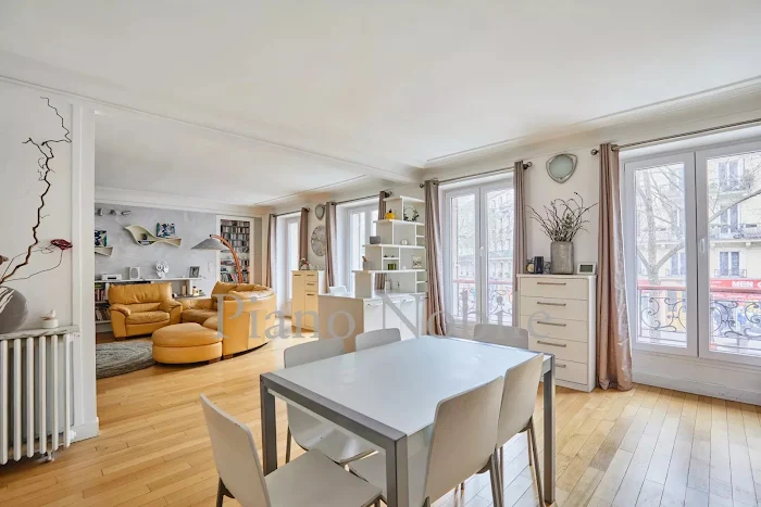 découvrez nos conseils et solutions pour rénover un appartement dans le 10ème arrondissement de paris en 2025. modernisez votre bien immobilier avec des professionnels qualifiés et profitez d’un accompagnement sur mesure pour réussir votre projet de rénovation.