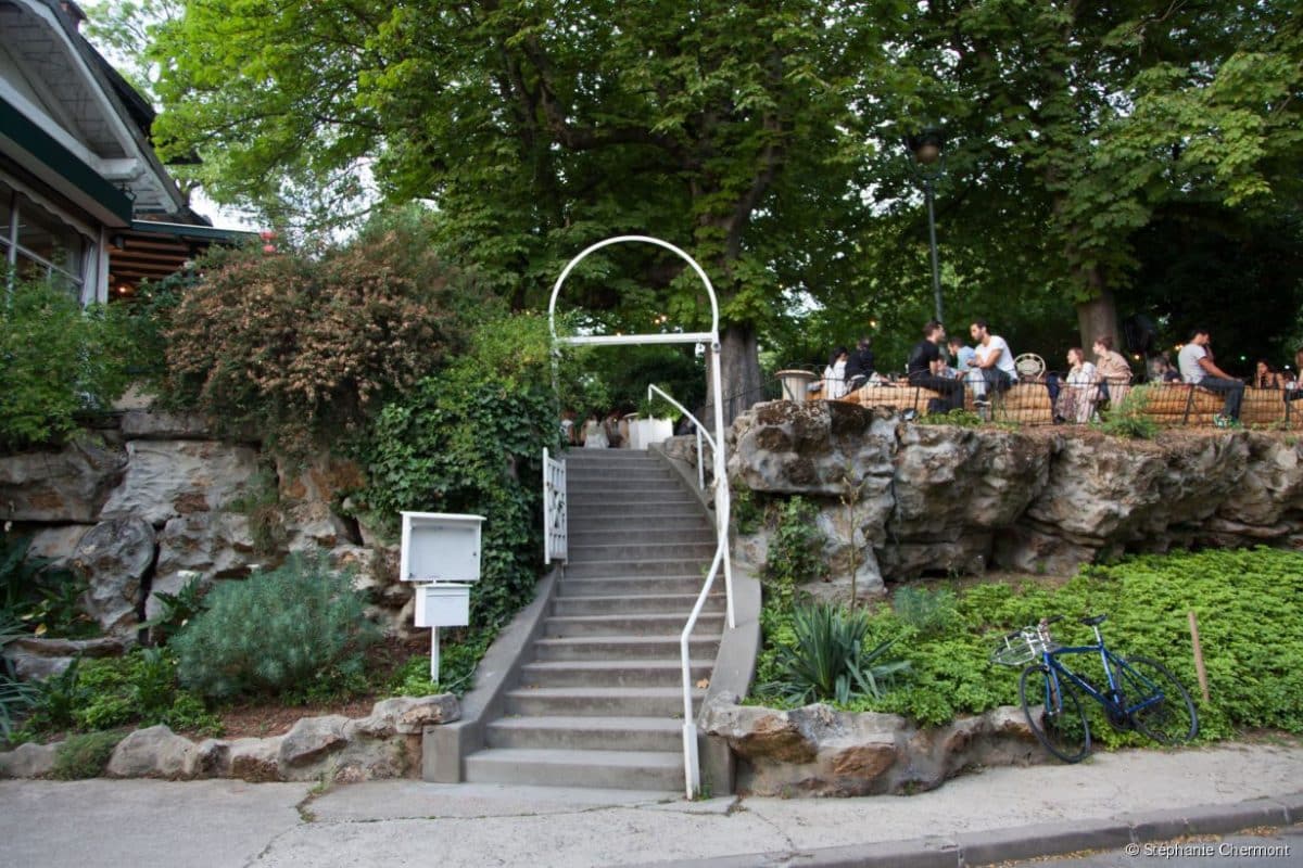 découvrez les meilleures adresses de restauration aux buttes-chaumont : restaurants, cafés et terrasses pour savourer une cuisine variée dans un cadre convivial au cœur du 19e arrondissement de paris.