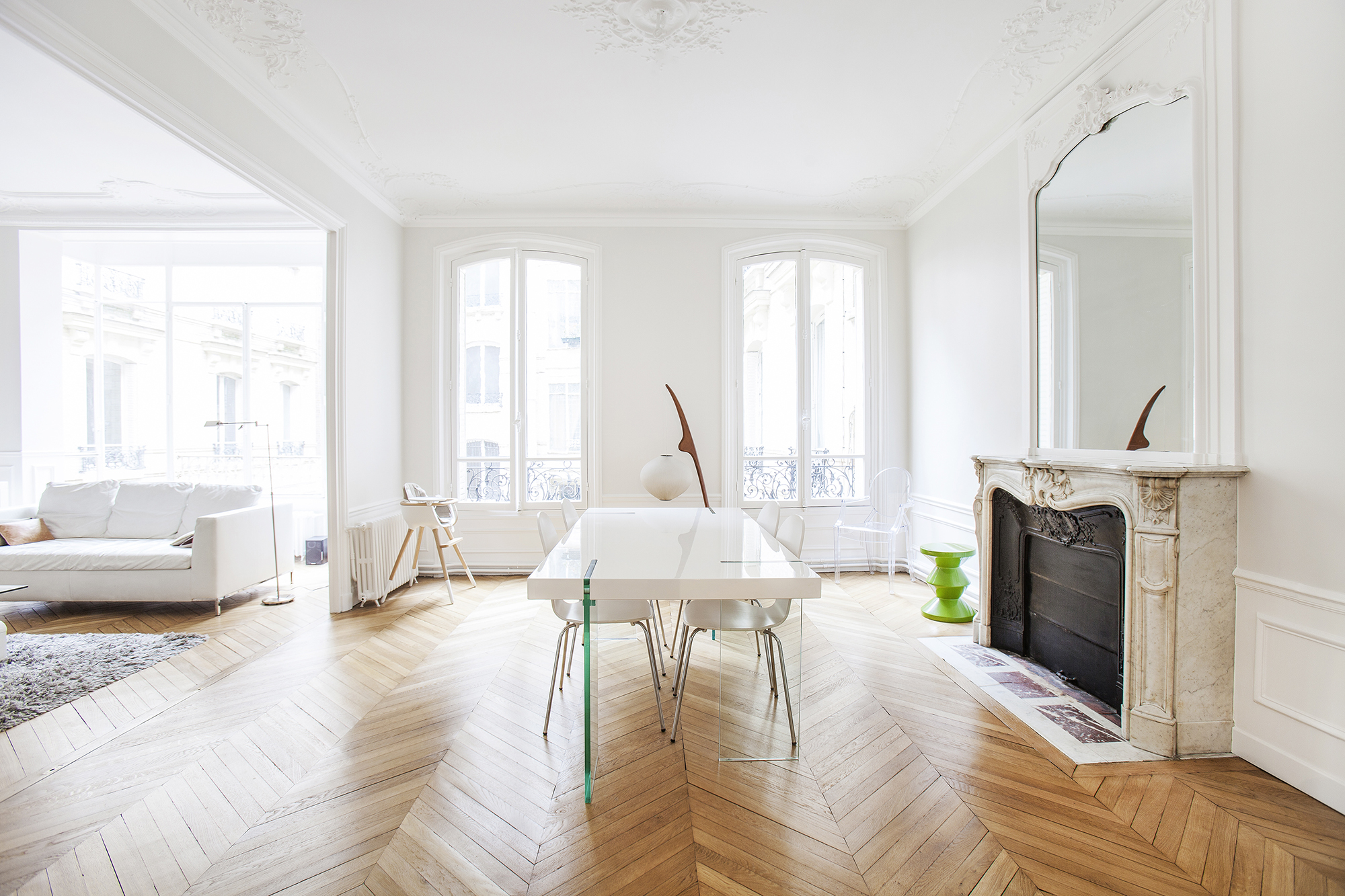 confiez vos travaux d'appartement à paris à des professionnels qualifiés. rénovation, aménagement, décoration : obtenez un devis personnalisé et un résultat à la hauteur de vos attentes.