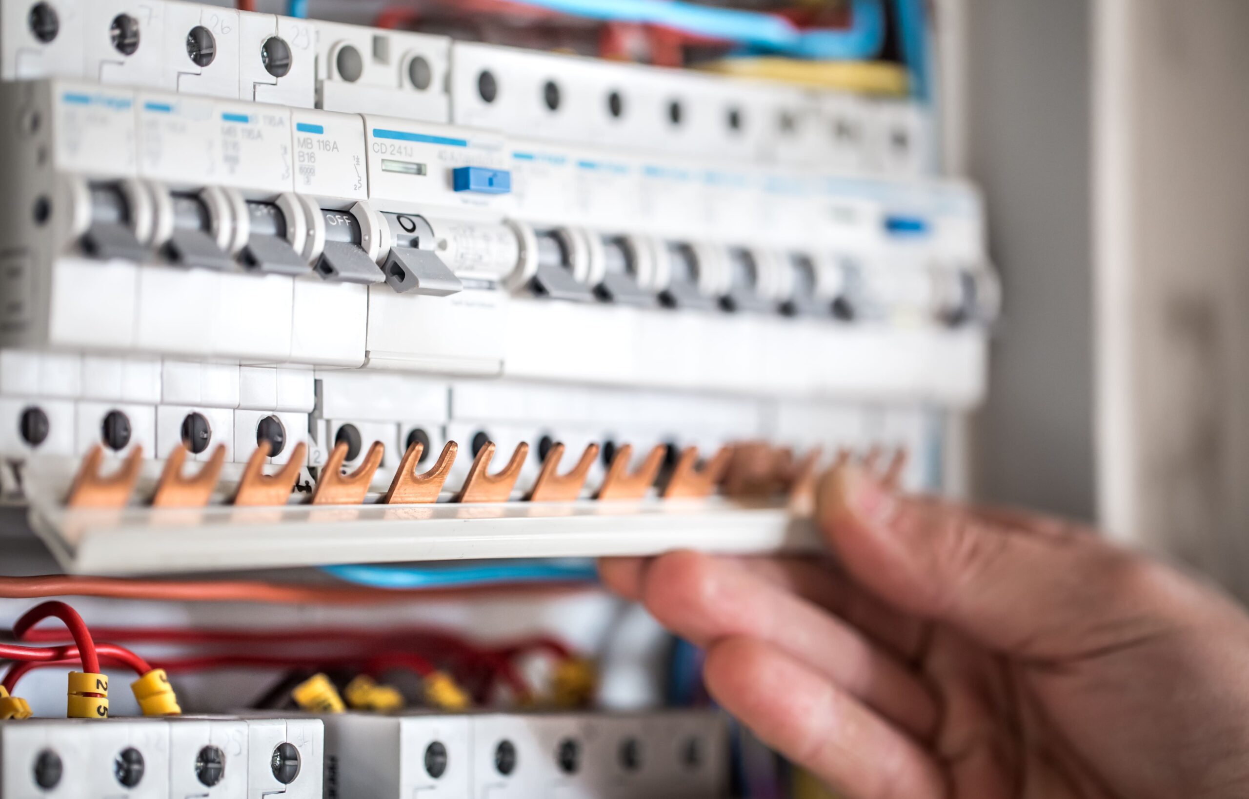 découvrez comment valoriser l’électricité produite dans votre maison grâce à des solutions innovantes, des conseils pratiques et des astuces pour optimiser votre consommation et réduire vos factures.