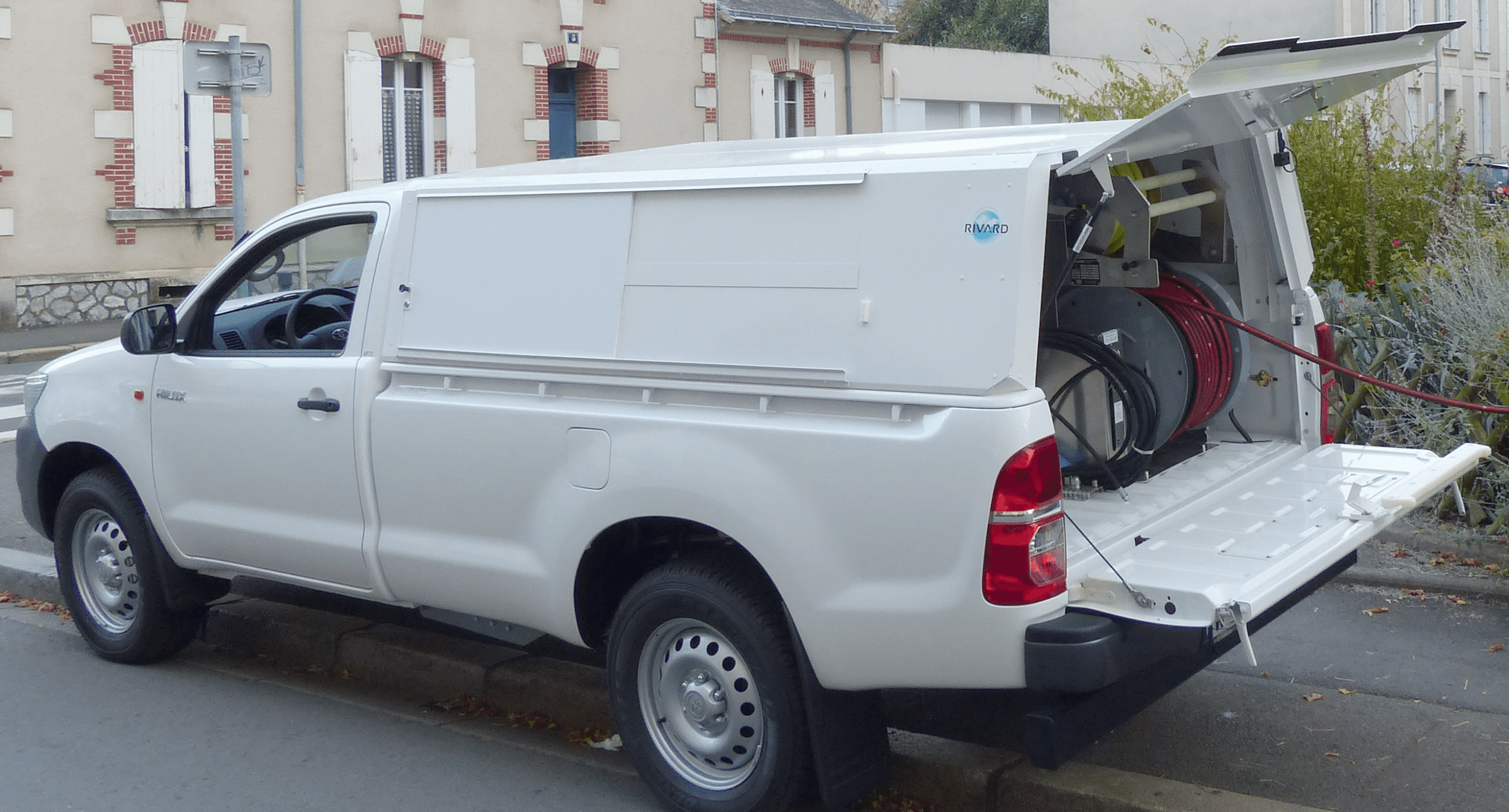 service de débouchage rapide des canalisations à ivry-sur-seine. intervention efficace pour résoudre tous vos problèmes de plomberie et éviter les désagréments.