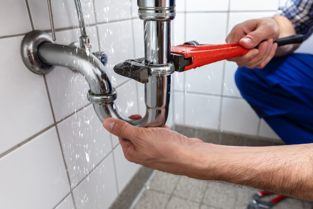 besoin d'une intervention rapide en plomberie à arcueil ? notre service d'urgence disponible 24h/24 résout tous vos problèmes de fuites, débouchage et réparations, avec des plombiers fiables et expérimentés.