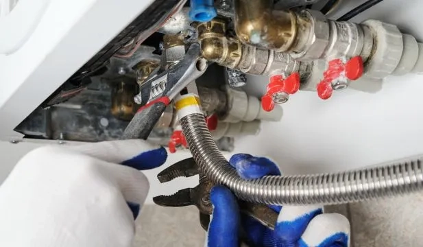 besoin d'un plombier fiable à savigny-le-temple 77176 ? notre équipe intervient rapidement pour tous vos travaux de plomberie, dépannage et installation. contactez-nous dès maintenant !
