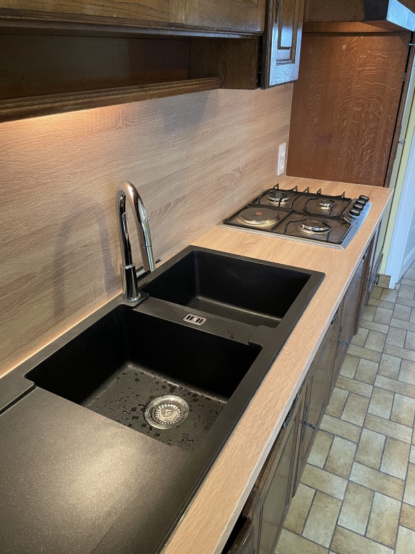 confiez la rénovation de votre cuisine à puteaux à des experts qualifiés. profitez de conseils personnalisés, de matériaux de qualité et d'un accompagnement sur mesure pour moderniser et optimiser votre espace culinaire.