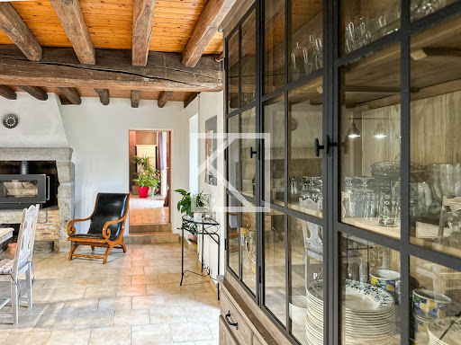 découvrez nos services de rénovation de luxe à sèvres : modernisation élégante, matériaux haut de gamme et savoir-faire sur-mesure pour sublimer votre intérieur.