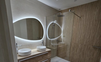 découvrez nos conseils et astuces pour rénover votre salle de bain à paris avec style et efficacité. transformez votre espace en un lieu moderne et fonctionnel.